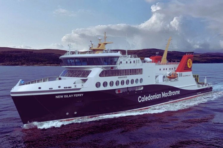 NB1100 Lochmor feribotu denize indirildi