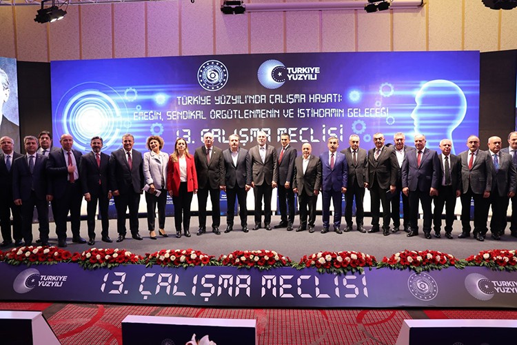 Çalışma Meclisi "Çalışma Hayatında Dijital Dönüşüm" gündemiyle toplanacak