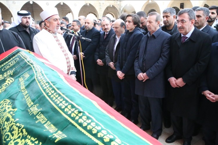 Eski AK Parti Şanlıurfa Milletvekili Halil Özcan, son yolculuğuna uğurlandı