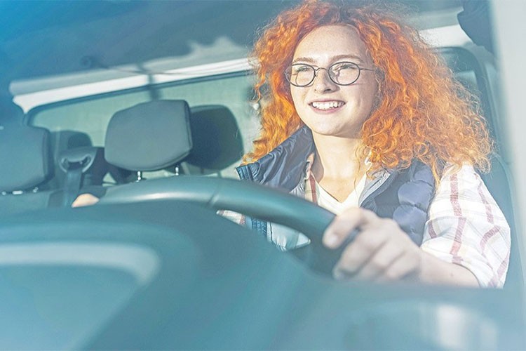 5 yılda 5 bin kadın sürücü projesi başlıyor