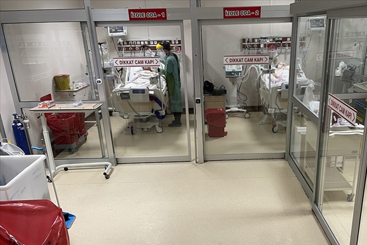 Günlük vaka sayısı 90 bini aştı