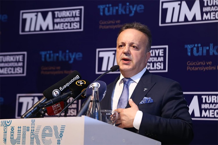 "İhracat hız kesmedi"