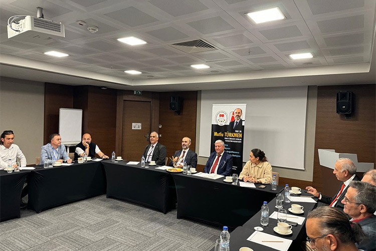 "Sporu tüm üniversitelere yayacağız"