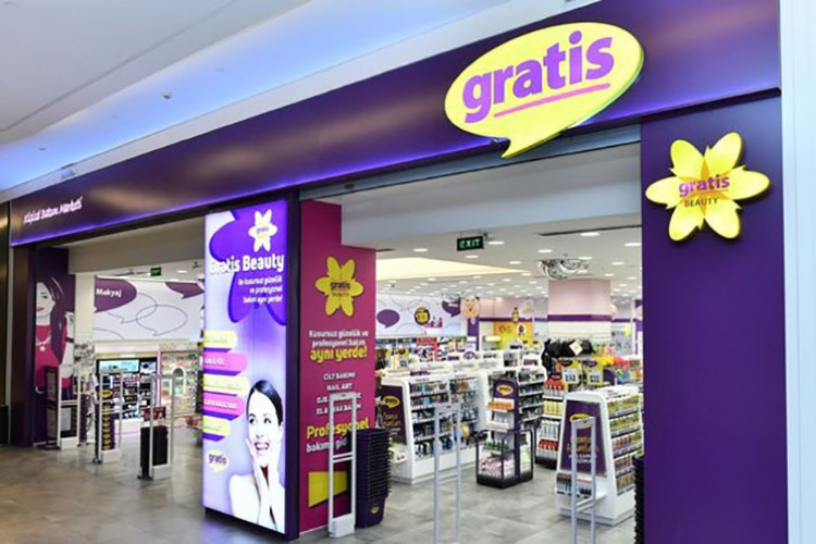 Gratis, ALFA Awards'tan ödül aldı