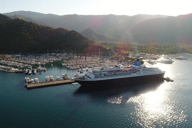 Kruvaziyer turizmi şahlandı