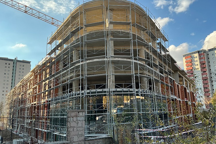 Vivin İnşaat Ankara Liv Koleji'ni inşa ediyor