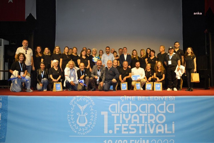 Çine Belediyesi Tiyatro Festivali Başladı