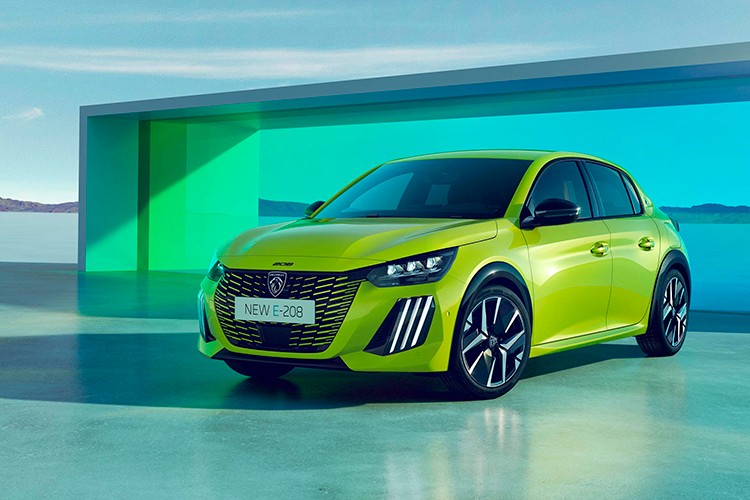 Peugeot 208 yenilendi