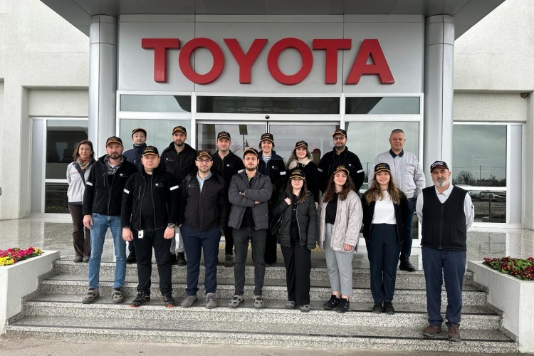 Toyota Otomotiv Sanayi Türkiye, "Önce Bağış Sonra Fabrika Turu" Projesine Kaldığı Yerden Devam Ediyor