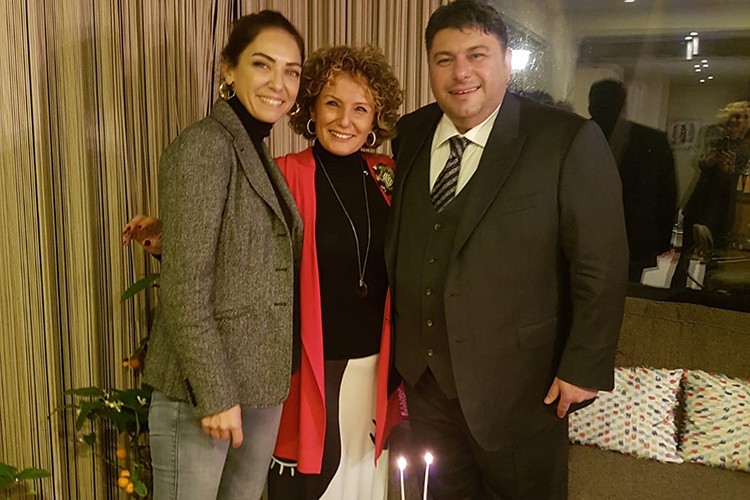 Yeni Yaşa mini kutlama