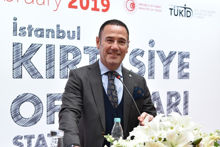 Ofisin kalbi İstanbul'da atıyor