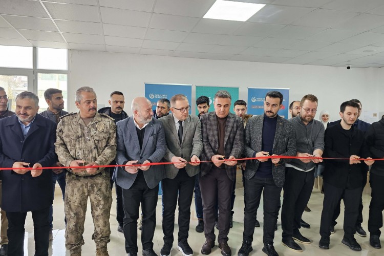 Hat Eserleri Sergisi Zeytin Dalı Harekâtı'nın Yapıldığı Afrin'de