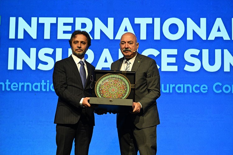 4. Uluslararası Sigorta Zirvesi başladı
