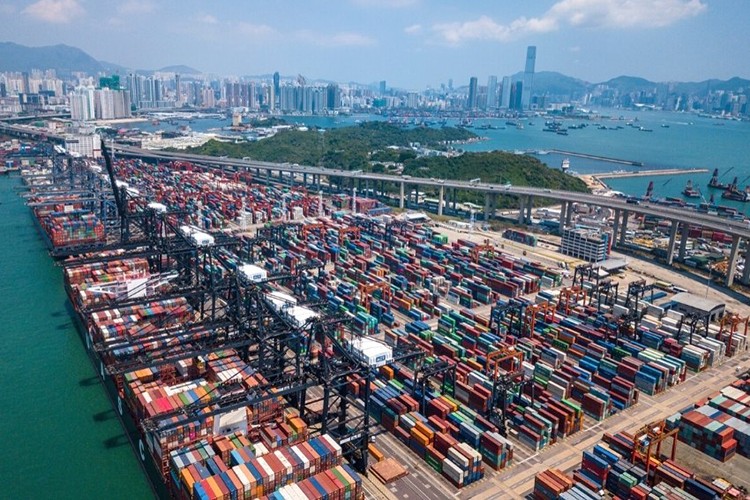 Çin limanlarında taşınan konteyner hacmi yüzde 4,7 arttı