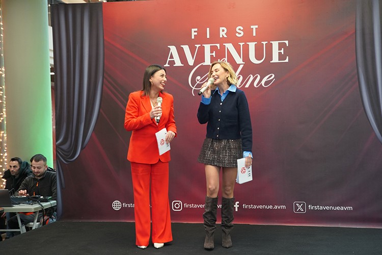 First Avenue AVM 4 sosyal projeye imza atıyor