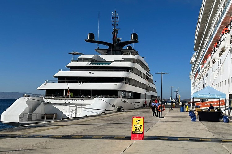 Bodrum'a "Norwegian Jade" isimli kruvaziyer ile 2 bin 446 yolcu geldi