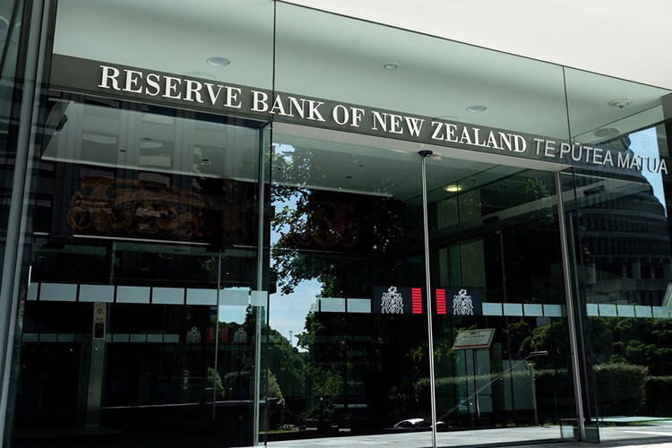 Yeni Zellanda faizi 50 puan artırdı