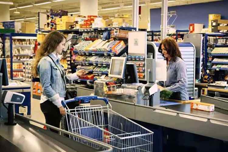 İngiltere'de perakende satışlar temmuzda yüzde 1,2 azaldı