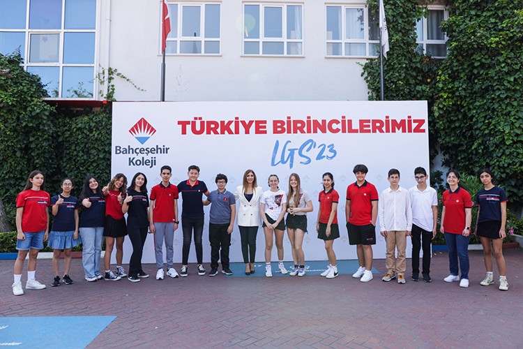 Türkiye Birincisi Bahçeşehir Koleji'nden