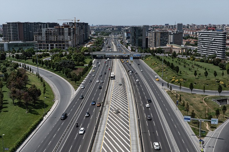 İstanbul'da bayram sabahı yollar boş kaldı
