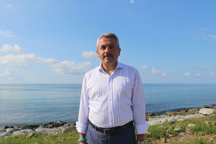 Rize Valisi Baydaş'tan çay üreticilerine "fiyat" uyarısı