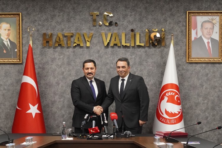 İş Bankası'ndan Hatay'a okul desteği