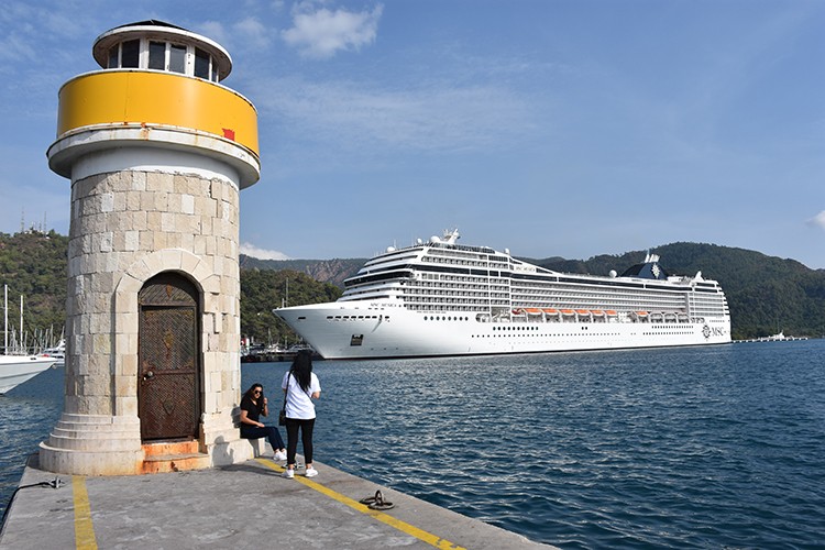 "MSC Musica" rotasını İsrail yerine Marmaris'e çevirdi