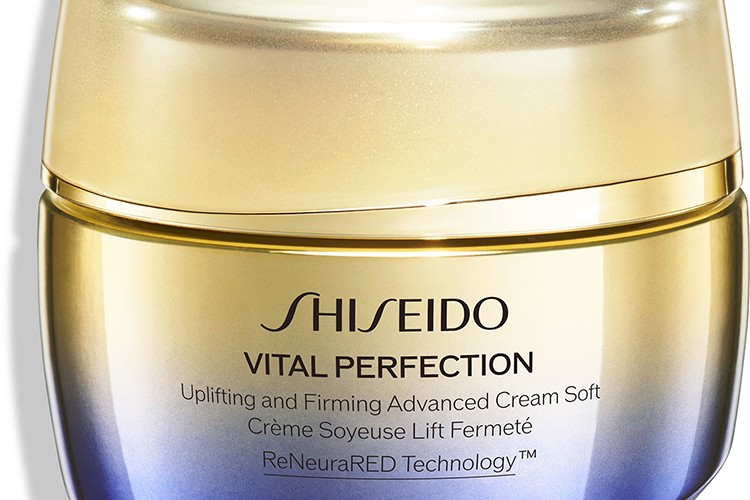 Shiseido'nun Anti-Aging Serisi Vital Perfection'ın Yeni Üyesi