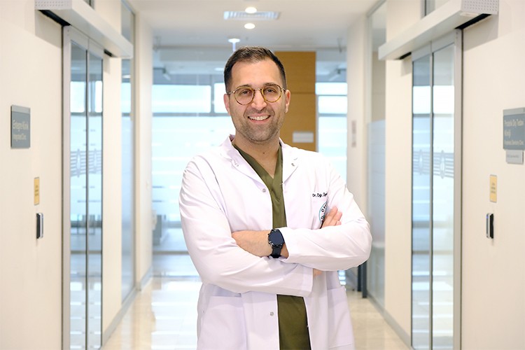 E-max kaplama ile doğal diş görünümü korunabiliyor…