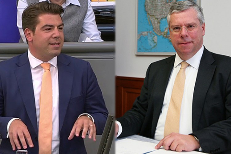 Sınır kapılarında yoğunluk