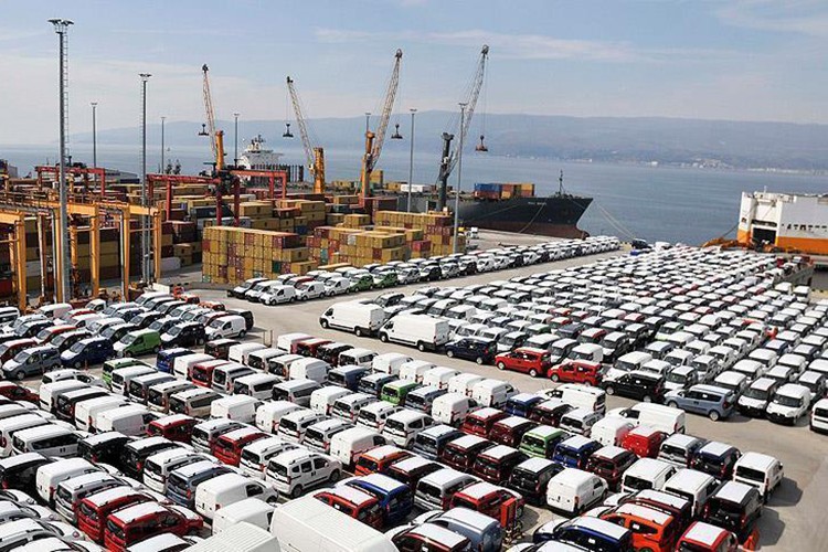 Otomotiv ithalatçılarına teminat zorunluluğu getirildi