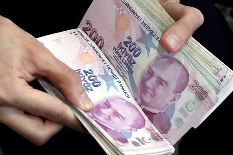 Nisan ödemeleri yatmaya başladı