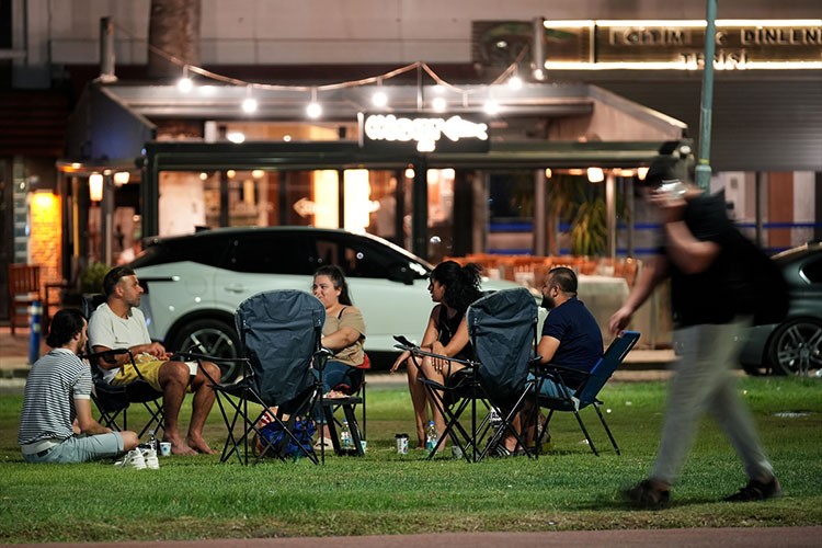 Türkiye "tropikal geceler" ve "ısı stresi"nin etkisi altında
