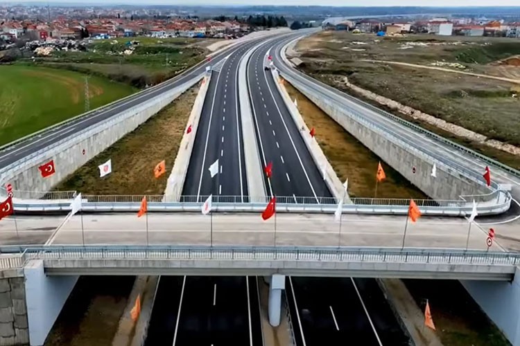 Antalya-Alanya Otoyolu'nun temeli 25 Temmuz'da atılacak