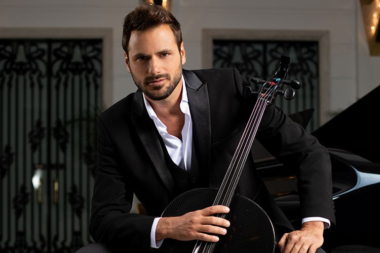 Hauser'den Müzikal Bir Devrim