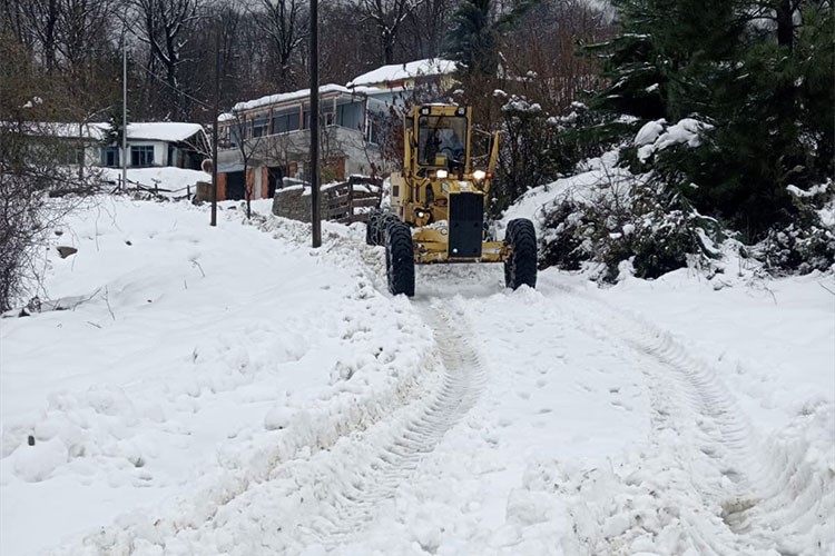Sinop'ta 123 köyde karla mücadele çalışması yapıldı