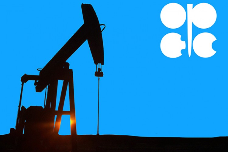 Üretimi Nisan'da azaldı