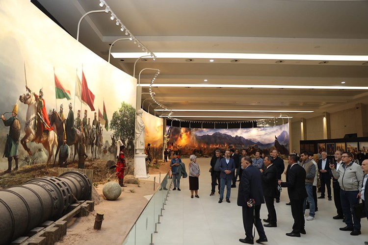 620 yıl sonra yine Ankara'da buluştular