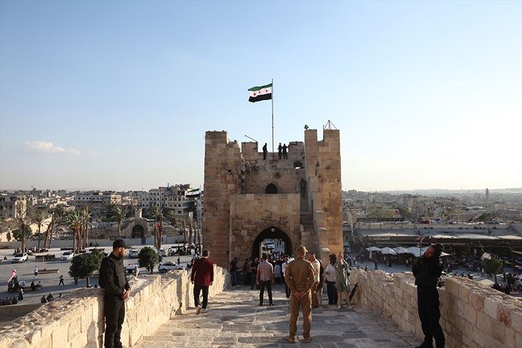 Restorasyonu tamamlanan Halep Kalesi ziyarete açıldı