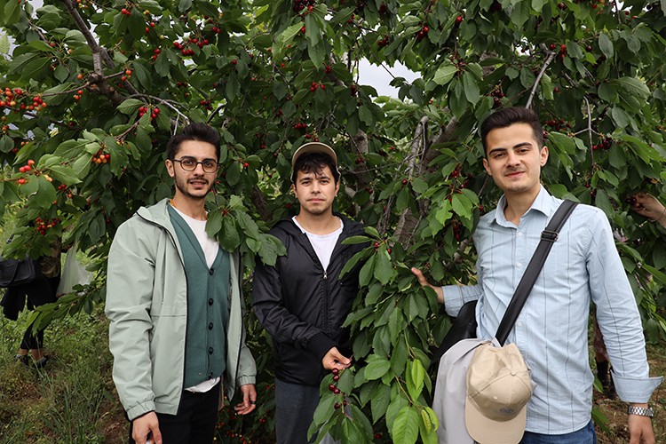 Tarımda yeni nesil girişimciler yetişiyor