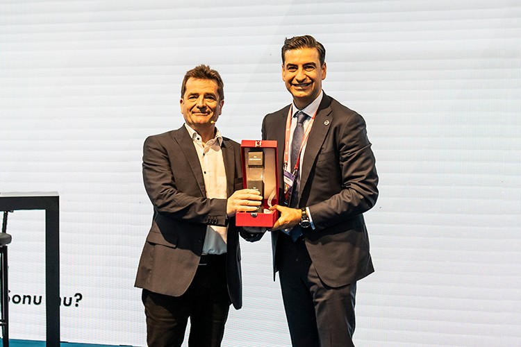 Sektör Profesyonellerini Bir Araya Getirdi