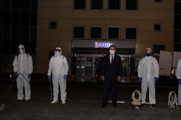 Dezenfekte çalışması devam ediyor