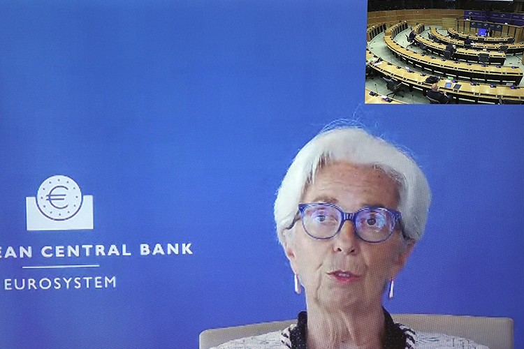 "Ekonomik aktivitenin hızlanmasını bekliyoruz"