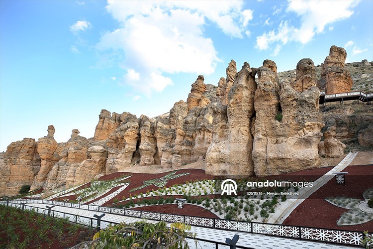 Konya'nın peribacaları ziyaretçilerin yeni rotası oldu
