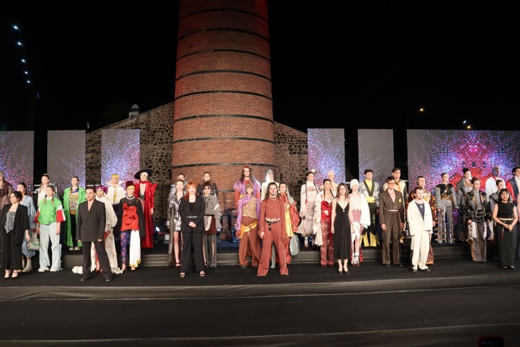 18'inci EİB Moda Tasarım Yarışmasının Kazananı Nilgün Demirhan Oldu