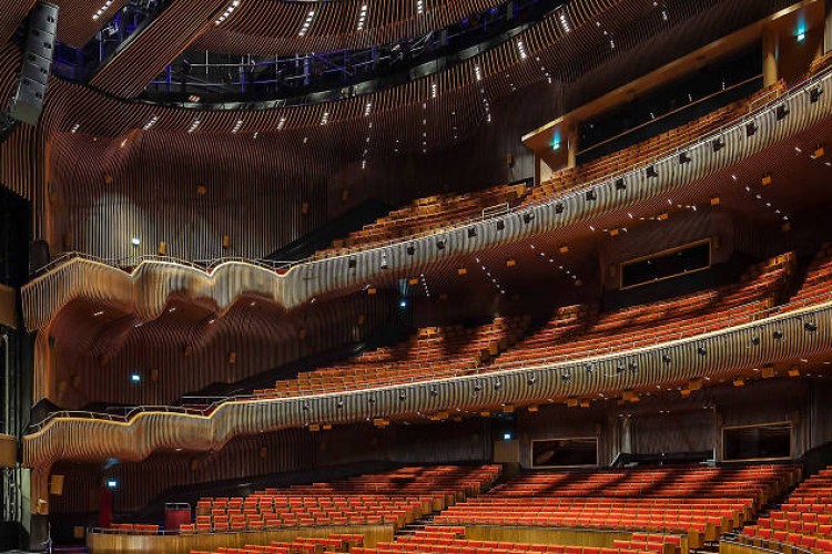 Caz ve Stand up'ın En İyileri Mart Ayında touché by N Kolay'da!