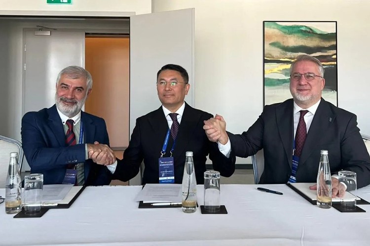 Hazar'da sürdürülebilir Ro-Ro hizmeti başlıyor