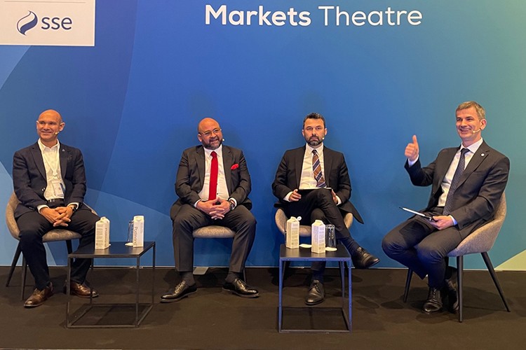 Türkiye'nin rüzgar enerjisi potansiyeli Danimarka'da tanıtıldı