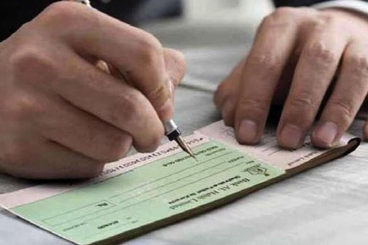 Karşılıksız çekte ödeme zorunluluğu 2670 TL'ye çıktı