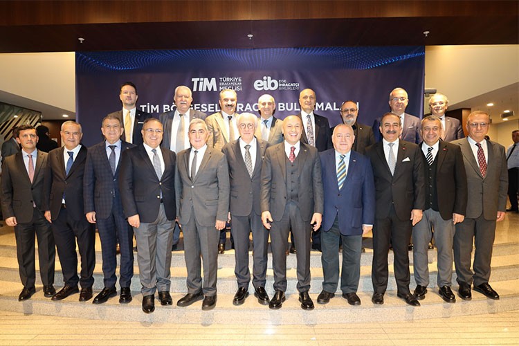 Ekonomi Yönetimi Sanayiye Daha Fazla Odaklanmalı